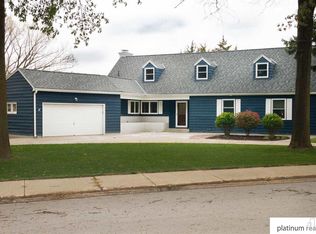 742 Palamino Rd, Omaha, NE 68154