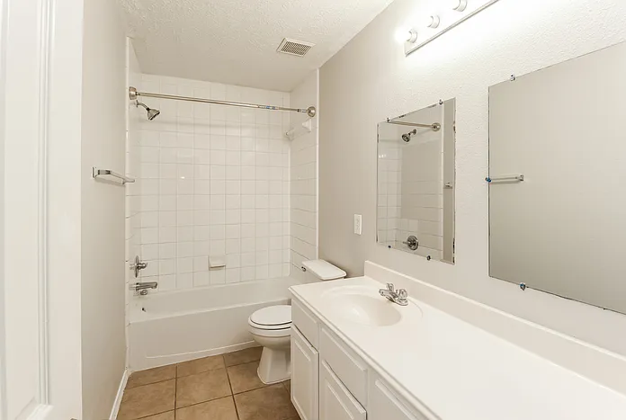 20403 Louetta Crossing Dr — Photo 16