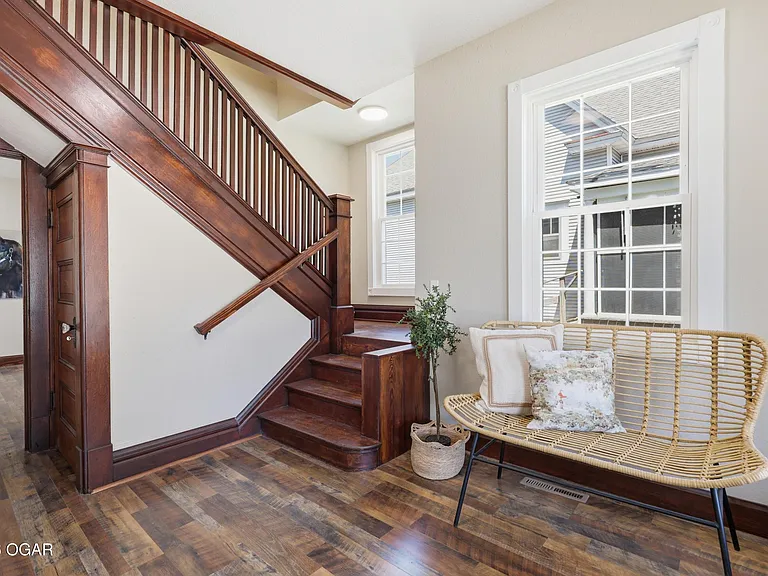 402 N Wall Ave — Photo 9