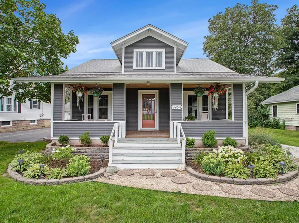 3864 Lake St, Bridgman, MI 49106
