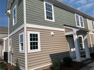 1014 Robinson Rd #8A, Suffolk, VA 23434