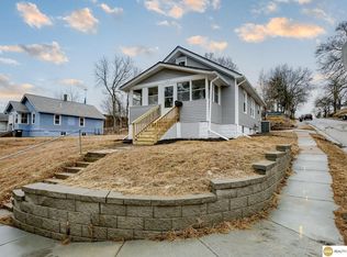 4227 Boyd St, Omaha, NE 68111