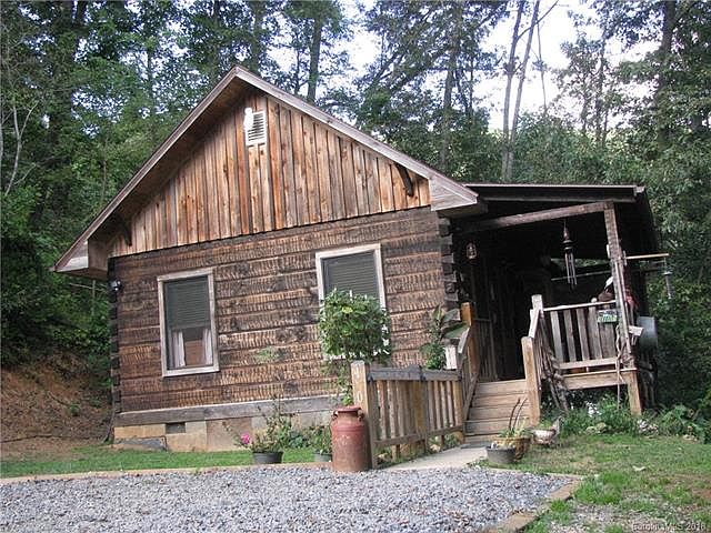 1st image of 170 Sunny Acres Pl