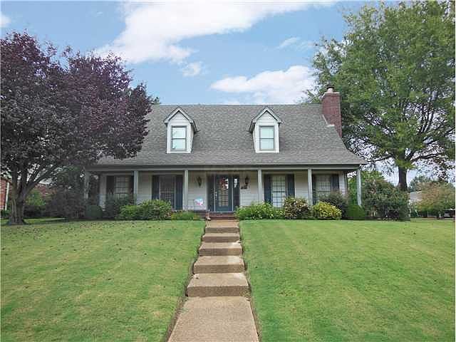 1st image of 730 Autumn Winds Dr