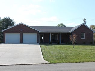 1849 Stilesville Rd, Science Hill, KY 42553