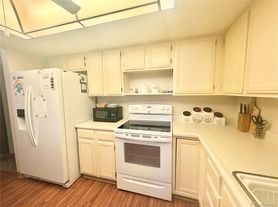 13890 E Marina Dr, Aurora, CO
