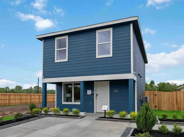 6037 Pineapple St, Houston, TX 77048