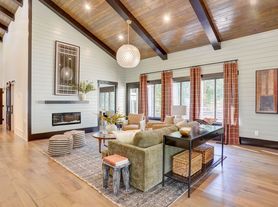 Peachtree Place Apartments