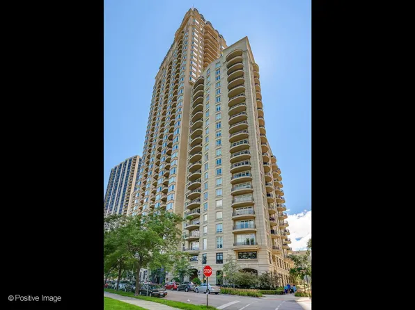 2550 N Lakeview Ave Unit N905, Chicago, IL 60614