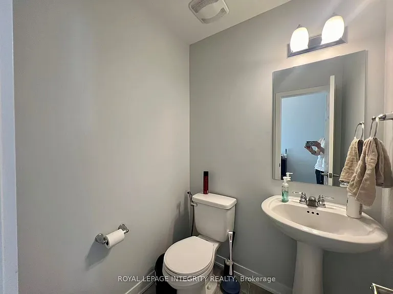 55 Kindred Row — Photo 5