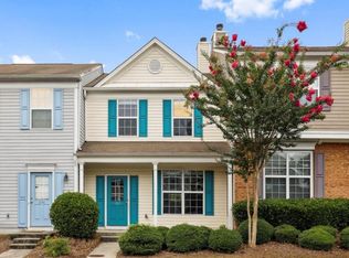 1042 Annazanes Ct, Alpharetta, GA 30004