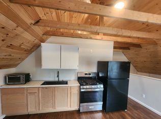 14 Winter St, Laconia, NH 03246