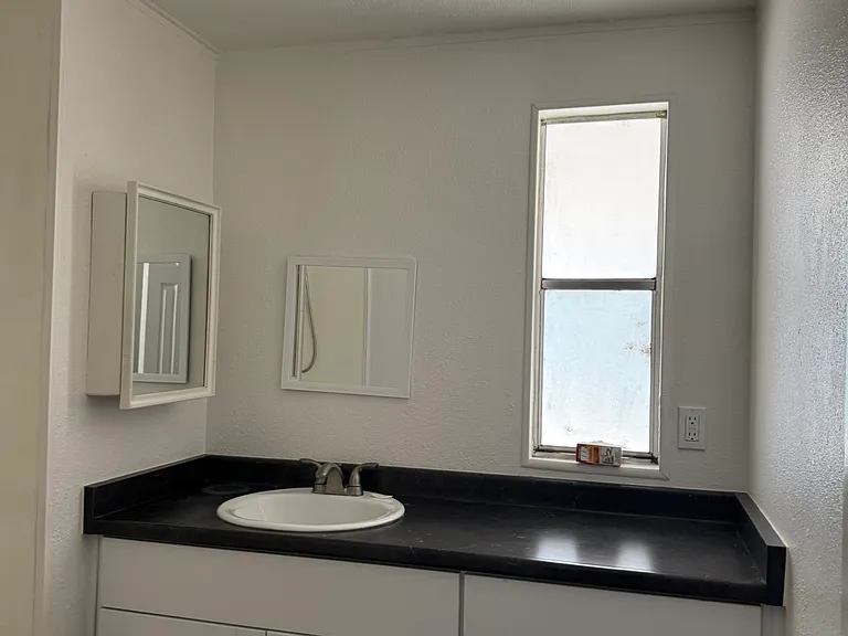 1778 Colorado Blvd — Photo 24