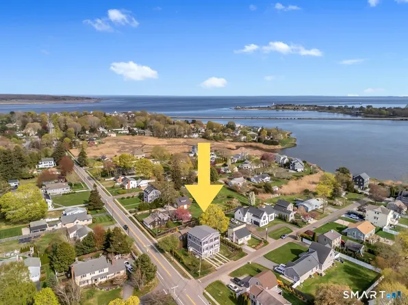 2 Old South Cove Road, Old Saybrook, CT 06475
