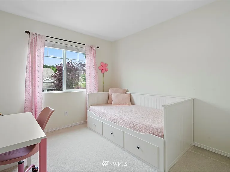 Bedroom#3 (kids room)