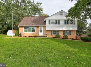 547 E Roseville Rd, Lancaster, PA 17601