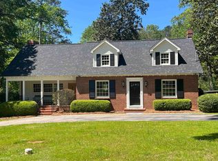 855 Woodland Dr, Griffin, GA