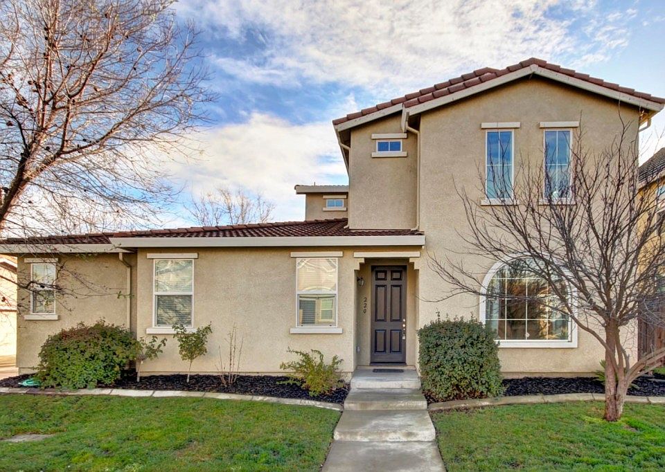 1st image of 220 Picasso Cir