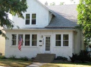 615 W 4th Ave, Mitchell, SD 57301