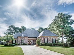 108 Red Oak Ct, Madison, MS 39110