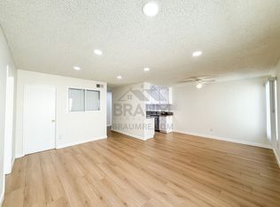 5461 KESTER, Sherman Oaks, CA 91411