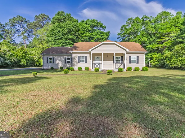 807 June Dr, Montezuma, GA 31063