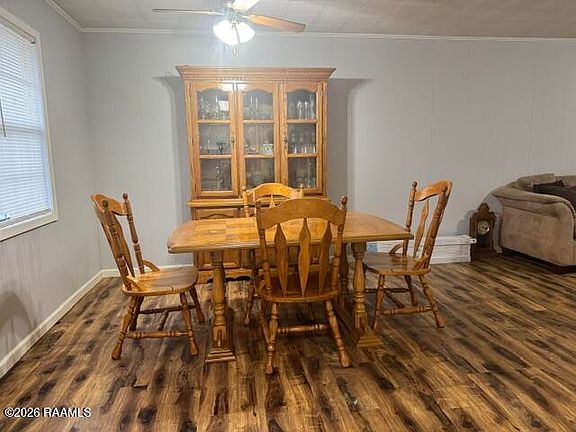 4th image of 1827 Johnson St