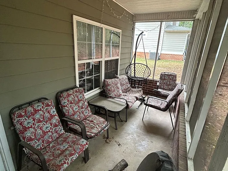 1585 Cedar Shoals Dr — Photo 9