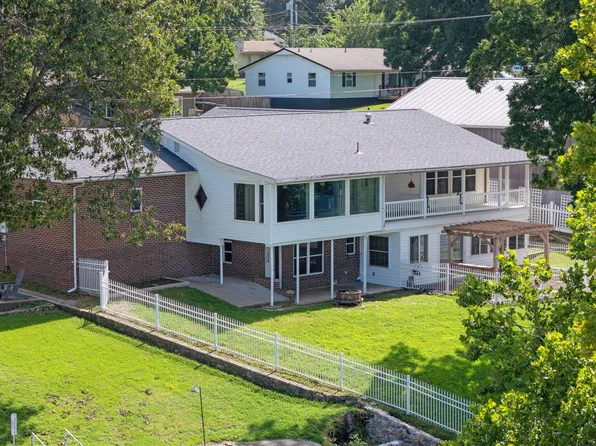1020 Red Bud Dr, Grove, OK 74344