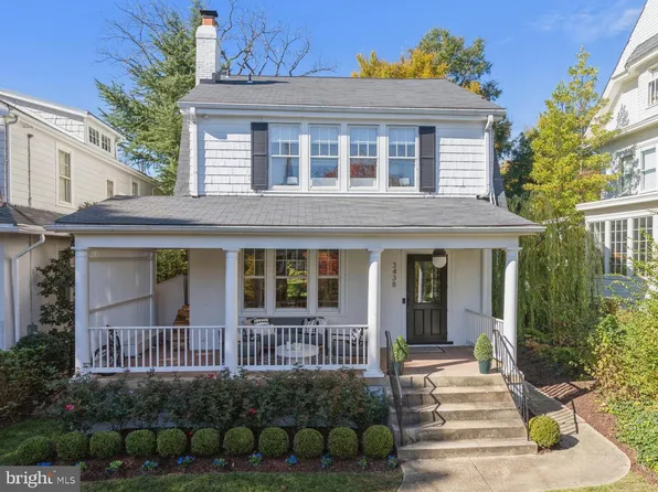 3438 34th Pl NW, Washington, DC 20016