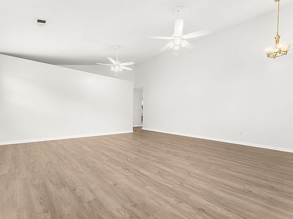 4th image of 129 Balbriggan Dr