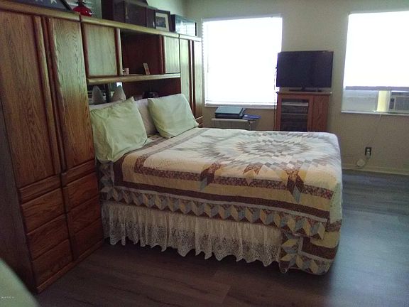 4th image of 4301 NE 132nd Pl
