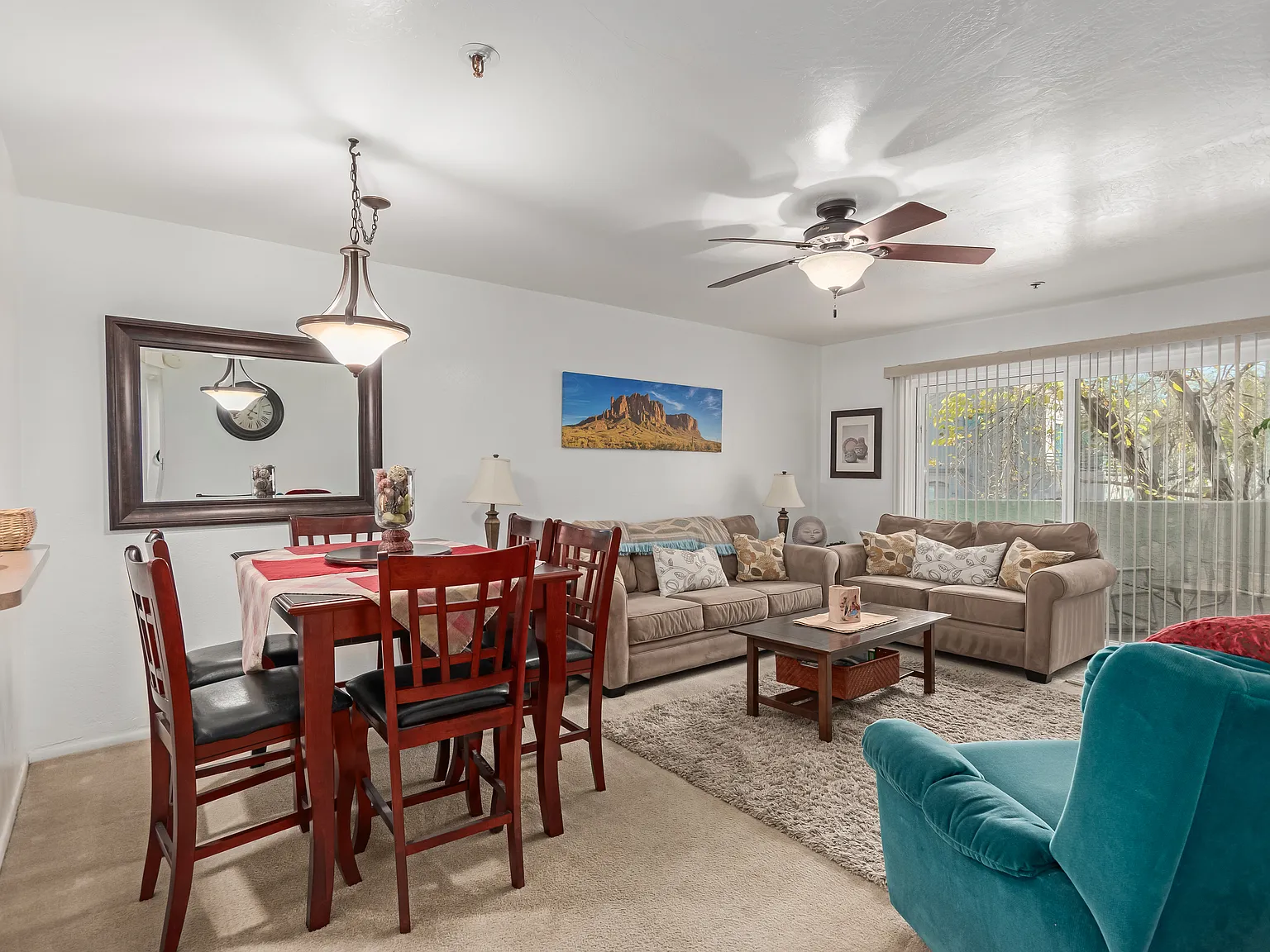 2 bed, 861 sqft, $2,000 — Photo 2
