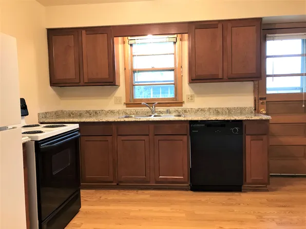 1 bed, 1.0 bath, 895 sqft, $1,400, 410 Pawling St #19600356, Madison, WI 53704