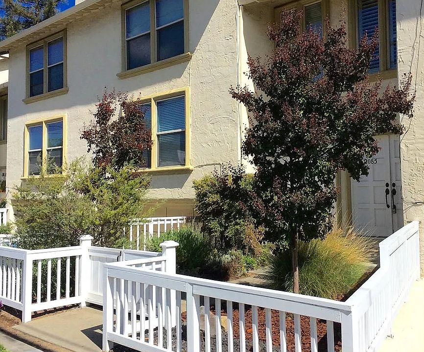 1st image of 2085 Yale St