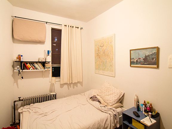 5th image of 394 Manhattan Ave #3A