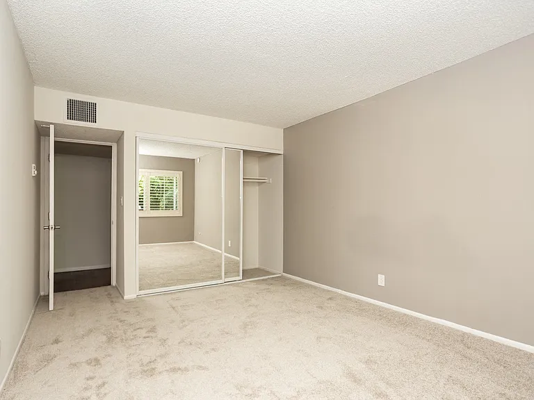 The Terrace Apartments — Photo 49