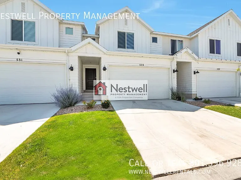 533 N Helmsman Ln — Photo 25
