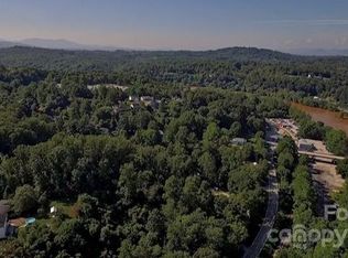 99999 W City View Dr, Asheville, NC 28804