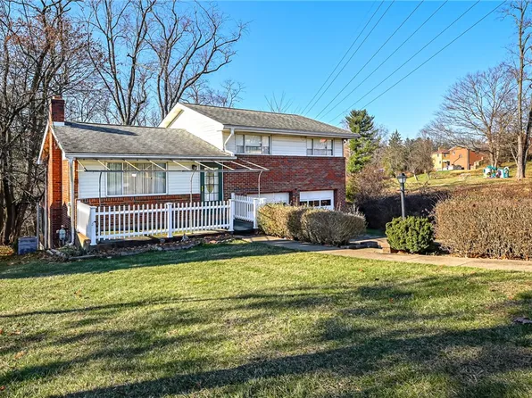 100 Pamela Dr, Allison Park, PA 15101