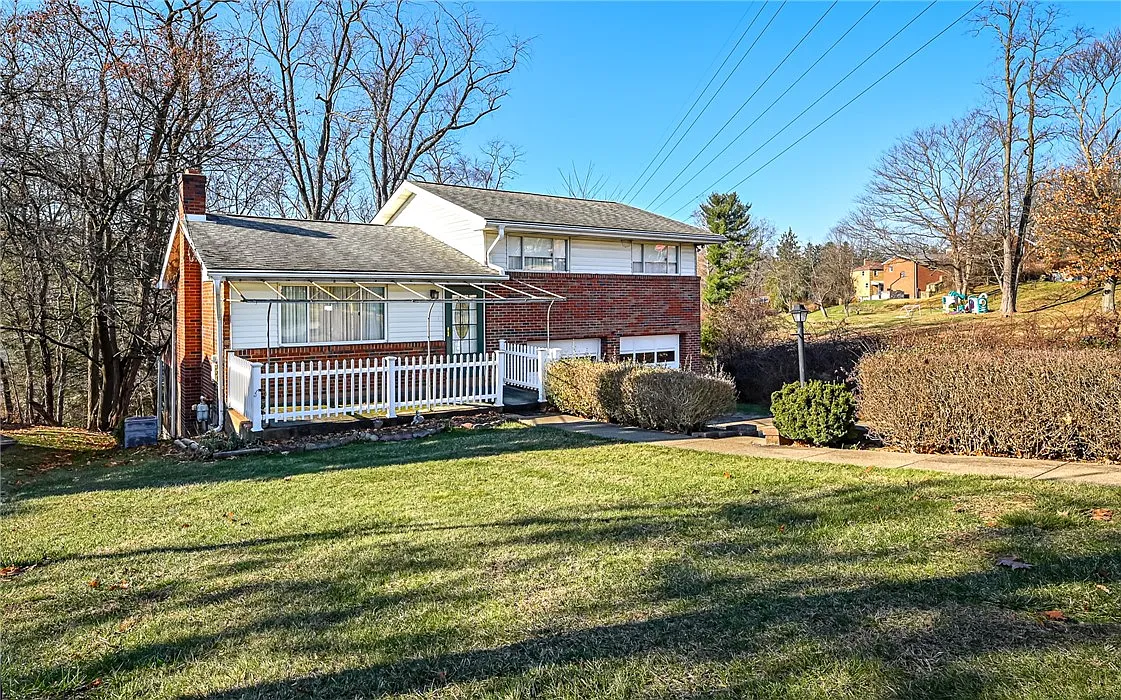 100 Pamela Dr photo 1