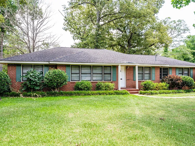 226 Briarcliff Rd — Photo 6