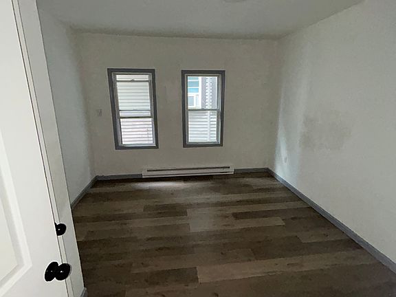 3rd image of 127 Prospect Ave APT 2L