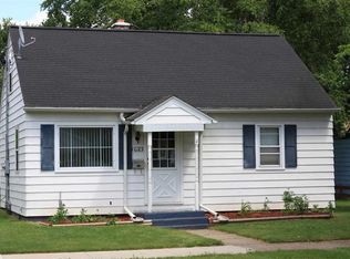 1023 N 8th Ave, Wausau, WI 54401