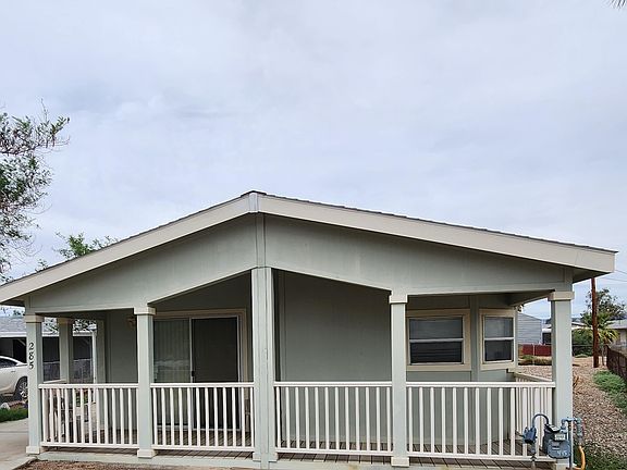 2nd image of 285 MEANDER Drive #4