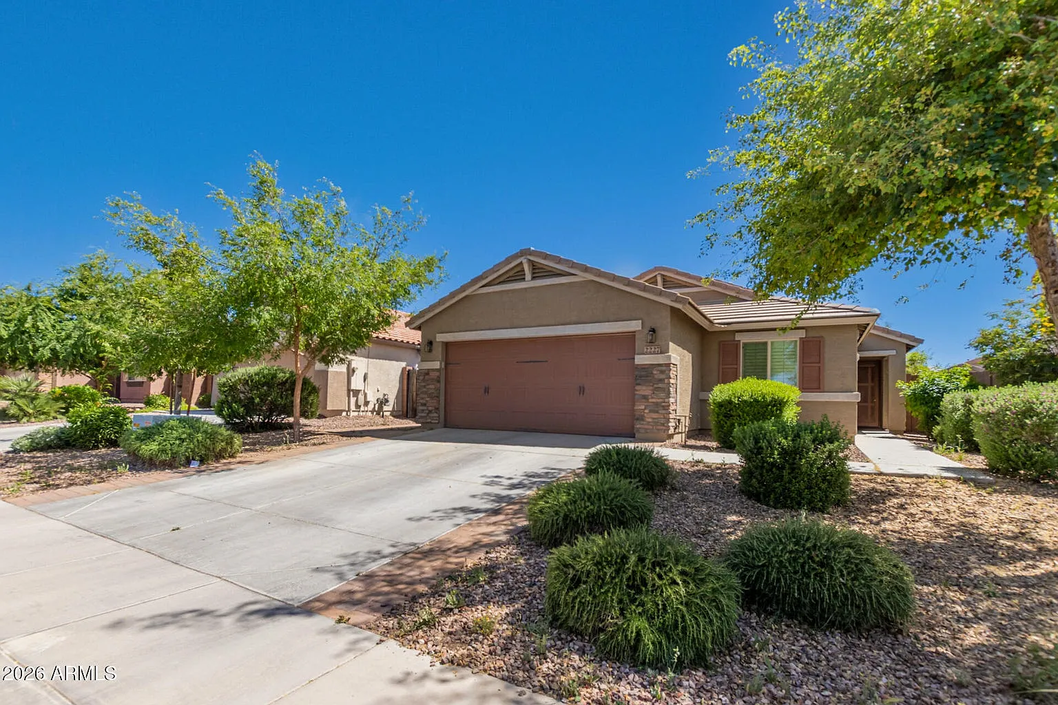 3 bed, 1569 sqft, $2,400 — Photo 1