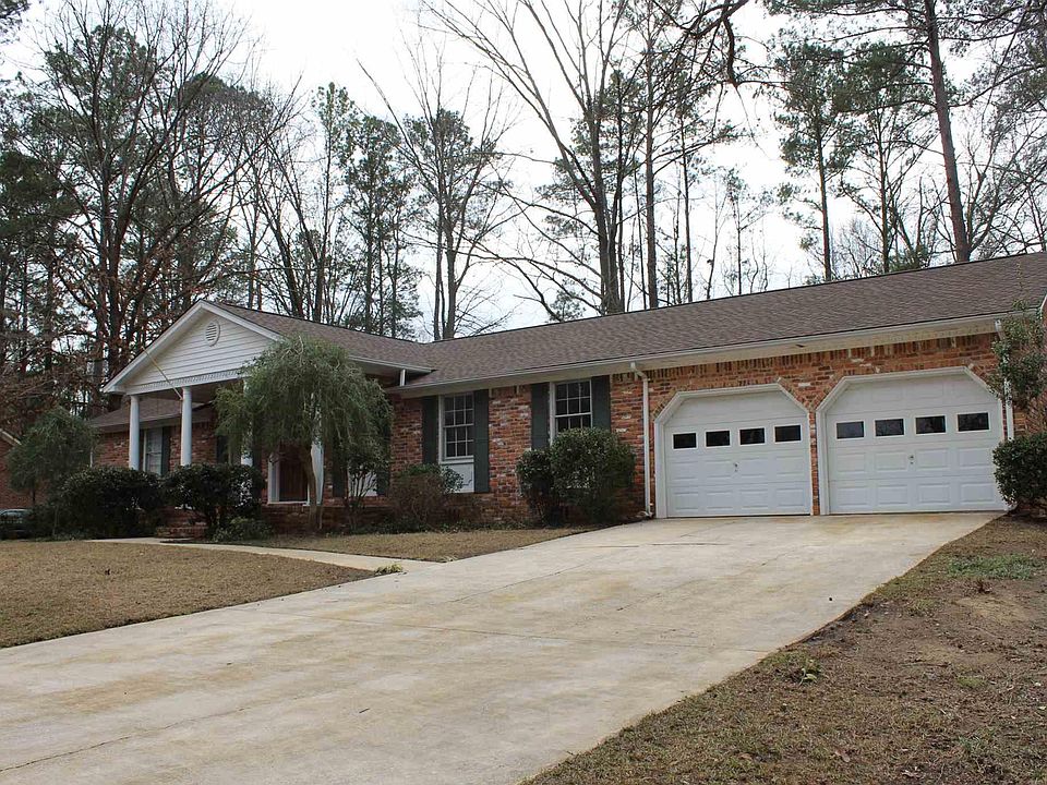 1st image of 306 Bent Pine Dr