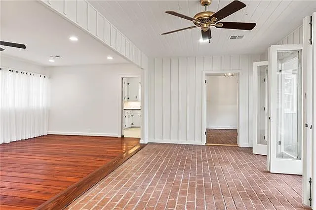 3 bed, 3.0 bath, 1981 sqft, $2,800 — Photo 3