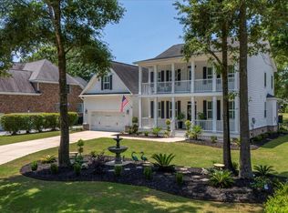 8831 E Fairway Woods Cir, North Charleston, SC 29420