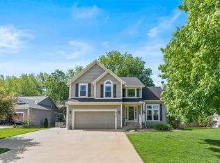 19991 W 219th St, Spring Hill, KS 66083